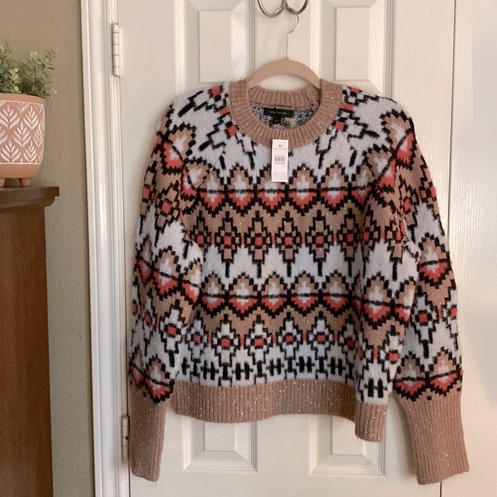 NWT ANN TAYLOR NORDIC SWEATER SIZE L